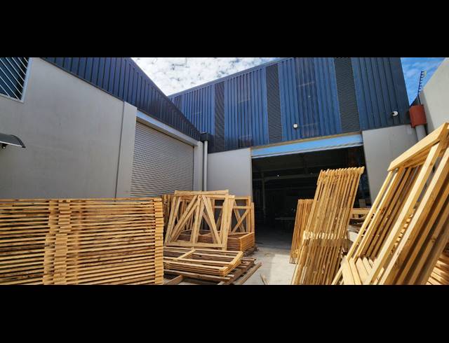 1,791M² WAREHOUSE TO LET IN BRACKENFELL INDUSTRIAL